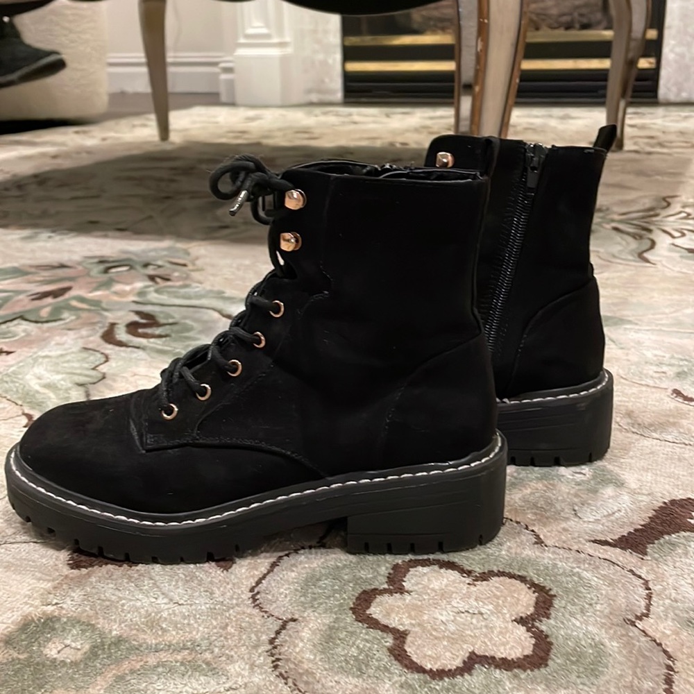 Cute ankle boots!